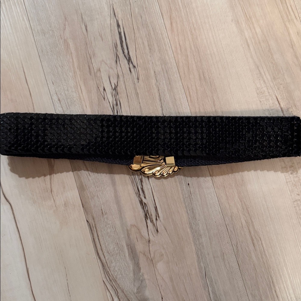 Vtg Black Fish Scaled Stretch Belt with Gold Swirl Buckle, Sz Xsmall/ Small - Picture 5 of 6